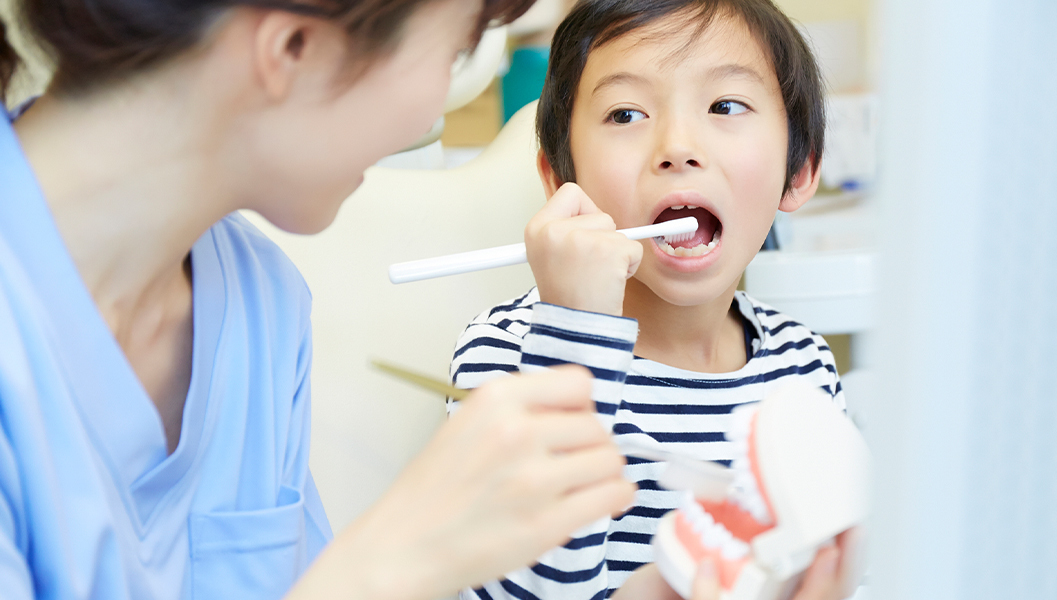 市川市行徳駅前の小児の予防歯科